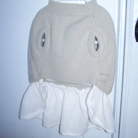 Merry & Bright Pet Apparel NWT Holiday Sweater with Skirt Sz S - Picture 4 of 4